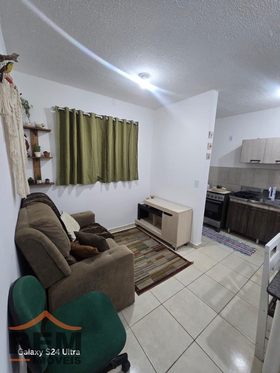 Apartamento para Locação com 1 quarto e 40m² no bairro Espinheiros, em Itajaí