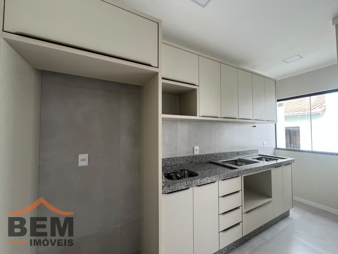Apartamento para Locação com 2 quartos e 60m² no bairro São João, em Itajaí