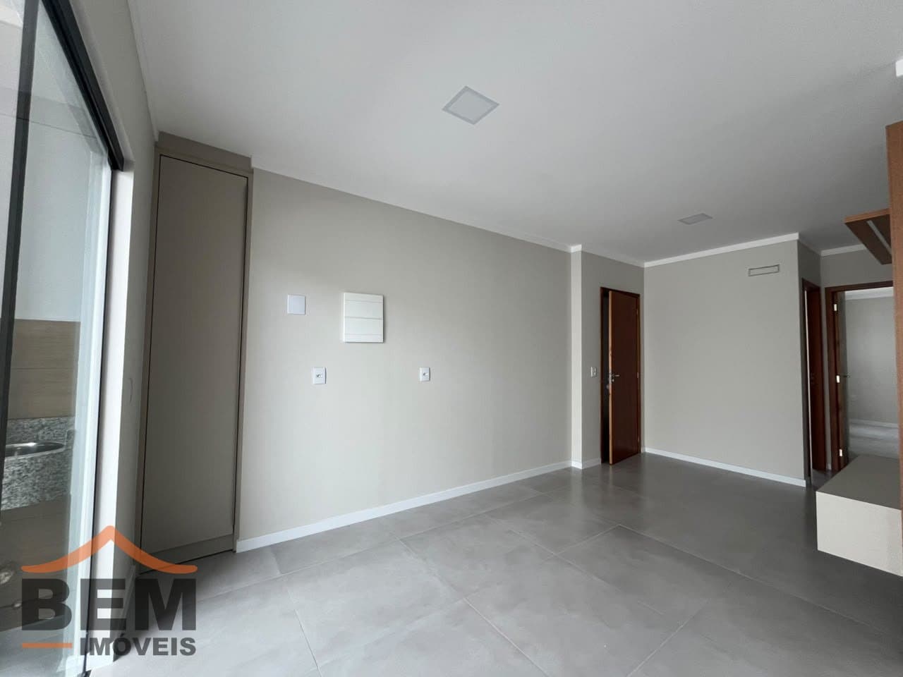 Apartamento para Locação com 2 quartos e 60m² no bairro São João, em Itajaí
