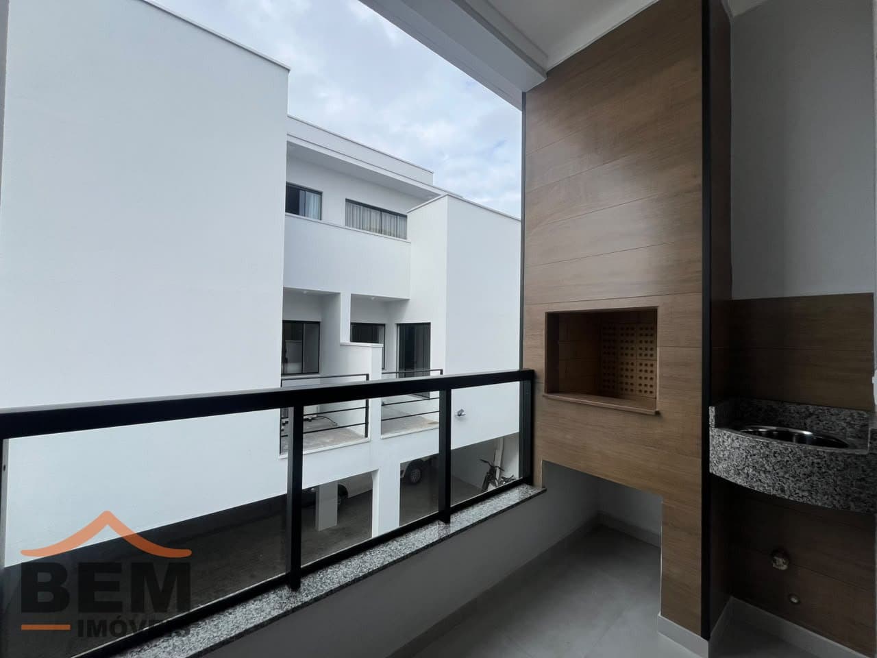 Apartamento para Locação com 2 quartos e 60m² no bairro São João, em Itajaí