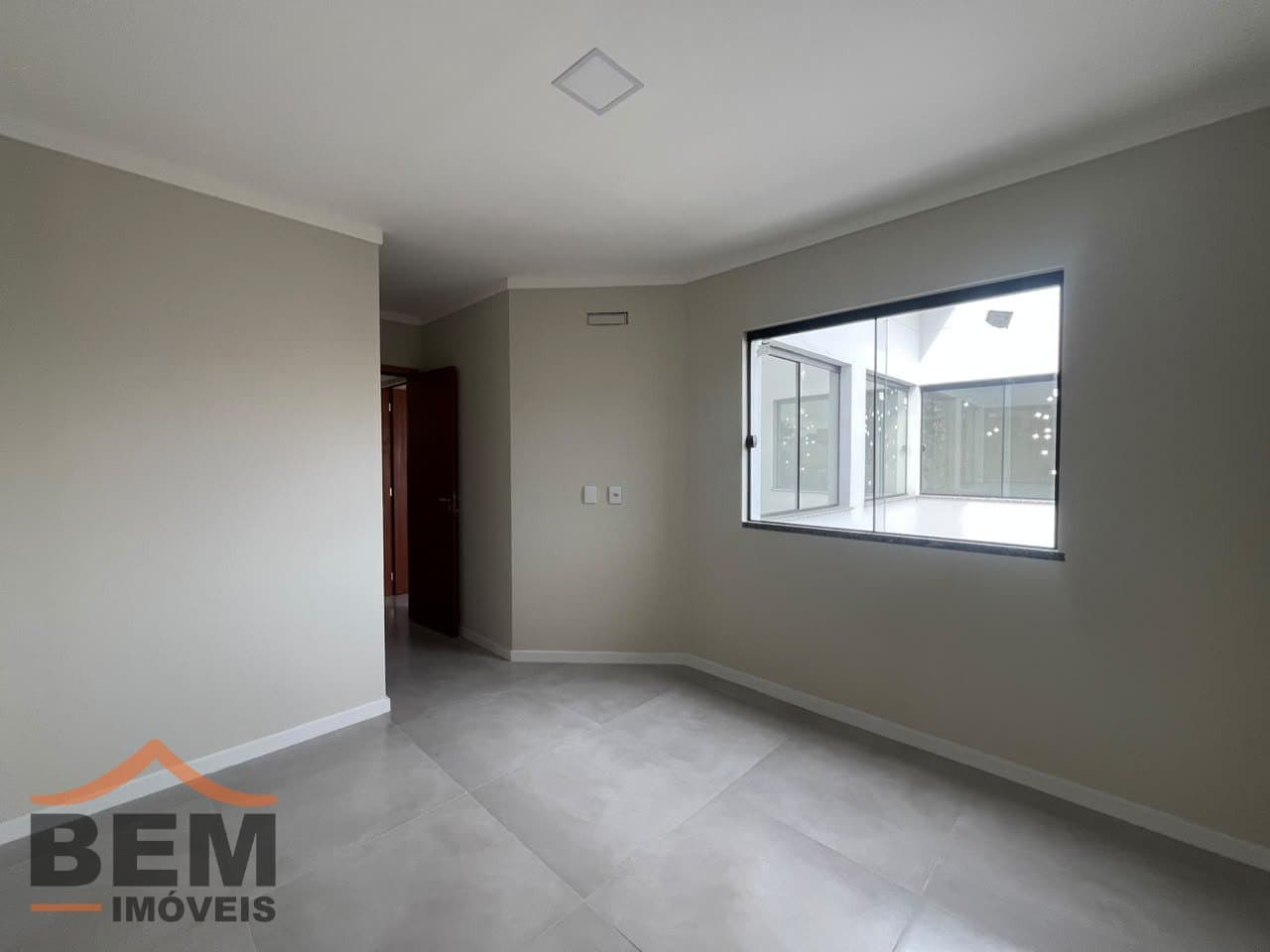 Apartamento para Locação com 2 quartos e 60m² no bairro São João, em Itajaí