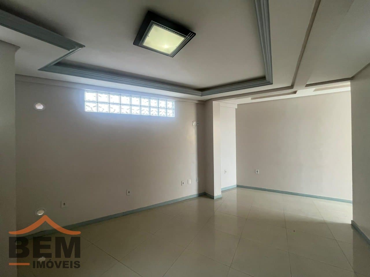 Apartamento para Locação com 2 quartos e 98m² no bairro Dom Bosco, em Itajaí