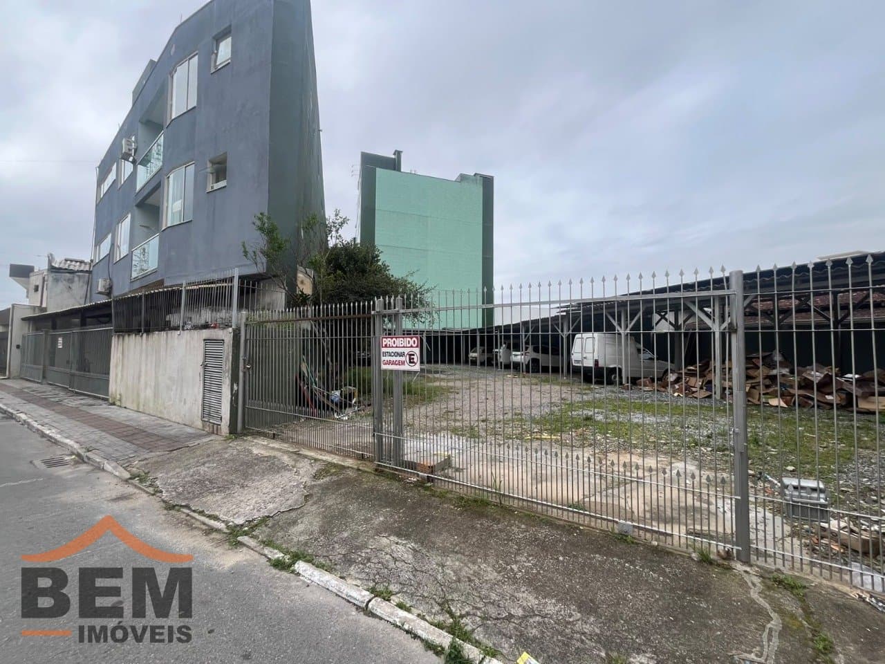 Apartamento para Locação com 2 quartos e 98m² no bairro Dom Bosco, em Itajaí